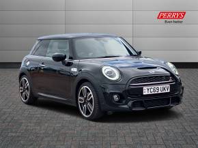 MINI HATCHBACK 2019 (69) at Perrys Alfreton