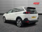 PEUGEOT 5008 2018 (18)