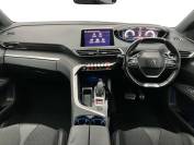 PEUGEOT 5008 2018 (18)