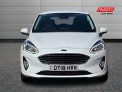 FORD FIESTA 2018 (18)