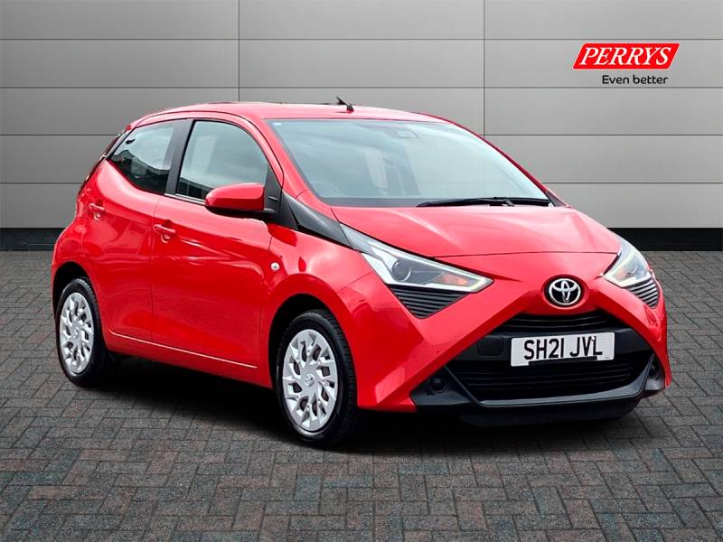 TOYOTA AYGO 2021 (21)