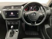 VOLKSWAGEN TIGUAN 2019 (19)