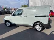 FORD TRANSIT COURIER 2024 (J0126)