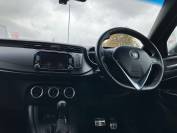 ALFA ROMEO GIULIETTA 2016 (16)