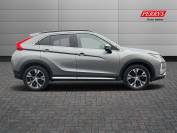 MITSUBISHI ECLIPSE CROSS 2021 (21)