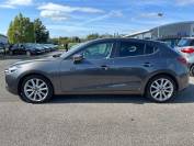 MAZDA 3 2017 (17)