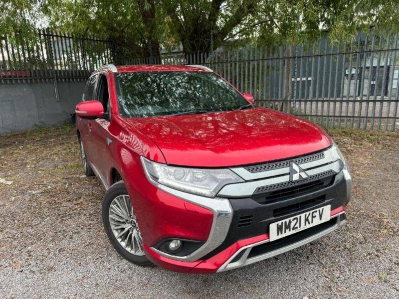 MITSUBISHI OUTLANDER 2021 (21)