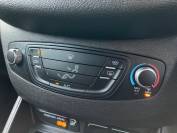 FORD TOURNEO-COURIER 2019 (69)