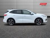 FORD KUGA 2021 (21)