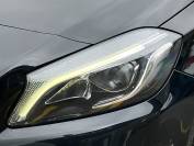 MERCEDES-BENZ A CLASS 2018 (18)