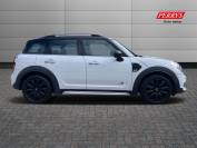 MINI COUNTRYMAN 2018 (18)