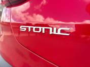 KIA STONIC 2024 (73)