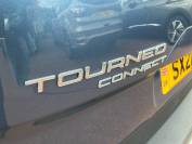 FORD TOURNEO CONNECT 2021 (21)