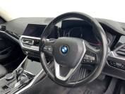 BMW 3 SERIES 2021 (21)