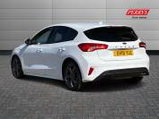 FORD FOCUS 2019 (19)