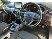 FORD FOCUS 2019 (19)