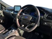 FORD KUGA 2023 (23)