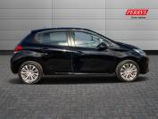 PEUGEOT 208 2018 (68)