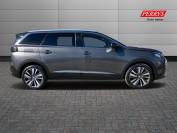 PEUGEOT 5008 2019 (19)