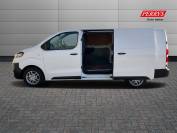 VAUXHALL VIVARO 2020 (70)