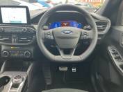 FORD KUGA 2023 (73)