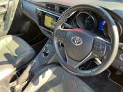 TOYOTA AURIS 2018 (68)