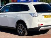 MITSUBISHI OUTLANDER 2015 (15)