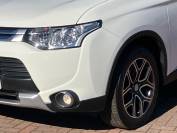 MITSUBISHI OUTLANDER 2015 (15)