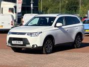 MITSUBISHI OUTLANDER 2015 (15)