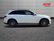 MERCEDES-BENZ GLC 2017 (17)