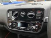 VOLKSWAGEN UP 2013 (63)