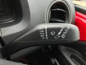 VOLKSWAGEN UP 2013 (63)