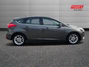 FORD FOCUS 2016 (16)