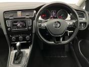 VOLKSWAGEN GOLF 2015 (65)