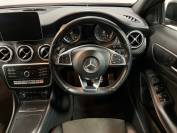 MERCEDES-BENZ A CLASS 2018 (18)