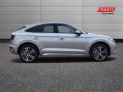 AUDI Q5 2021 (21)