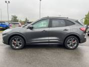 FORD KUGA 2022 (72)