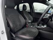 FORD KUGA 2022 (72)