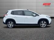 PEUGEOT 2008 2017 (67)