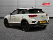 VOLKSWAGEN T-ROC 2021 (21)