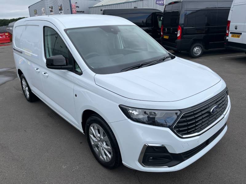 FORD TRANSIT CONNECT 2024 (E0056)