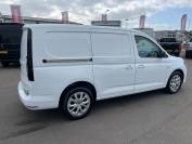 FORD TRANSIT CONNECT 2024 (E0056)