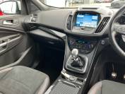 FORD KUGA 2018 (18)