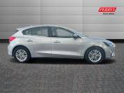 FORD FOCUS 2020 (20)