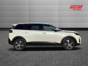 PEUGEOT 5008 2021 (21)