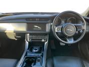 JAGUAR XF 2019 (19)