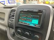 RENAULT TRAFIC 2019 (19)