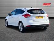 FORD FOCUS 2018 (67)