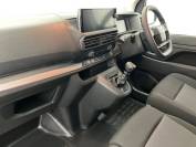 VAUXHALL VIVARO 2024 (74)