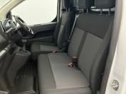 VAUXHALL VIVARO 2024 (74)